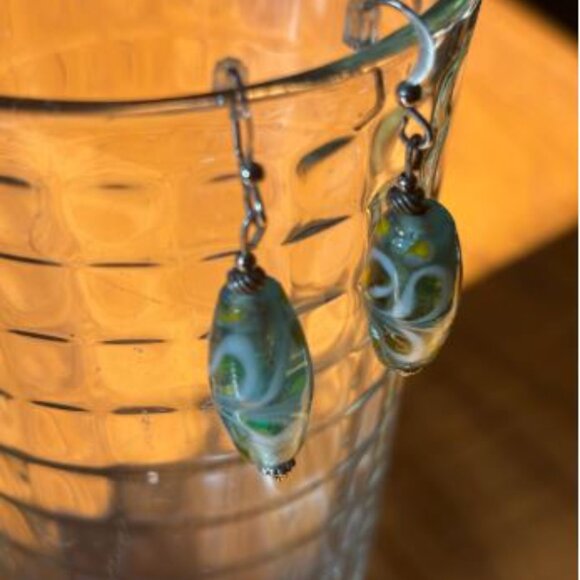 Art Glass Bead Earrings Murano Style Aqua Blue Beads Dangle Pierced Silver Plate - Picture 3 of 4